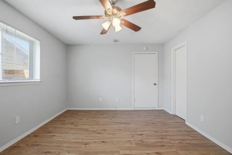 1917 Aspen Lane Garland TX 75044