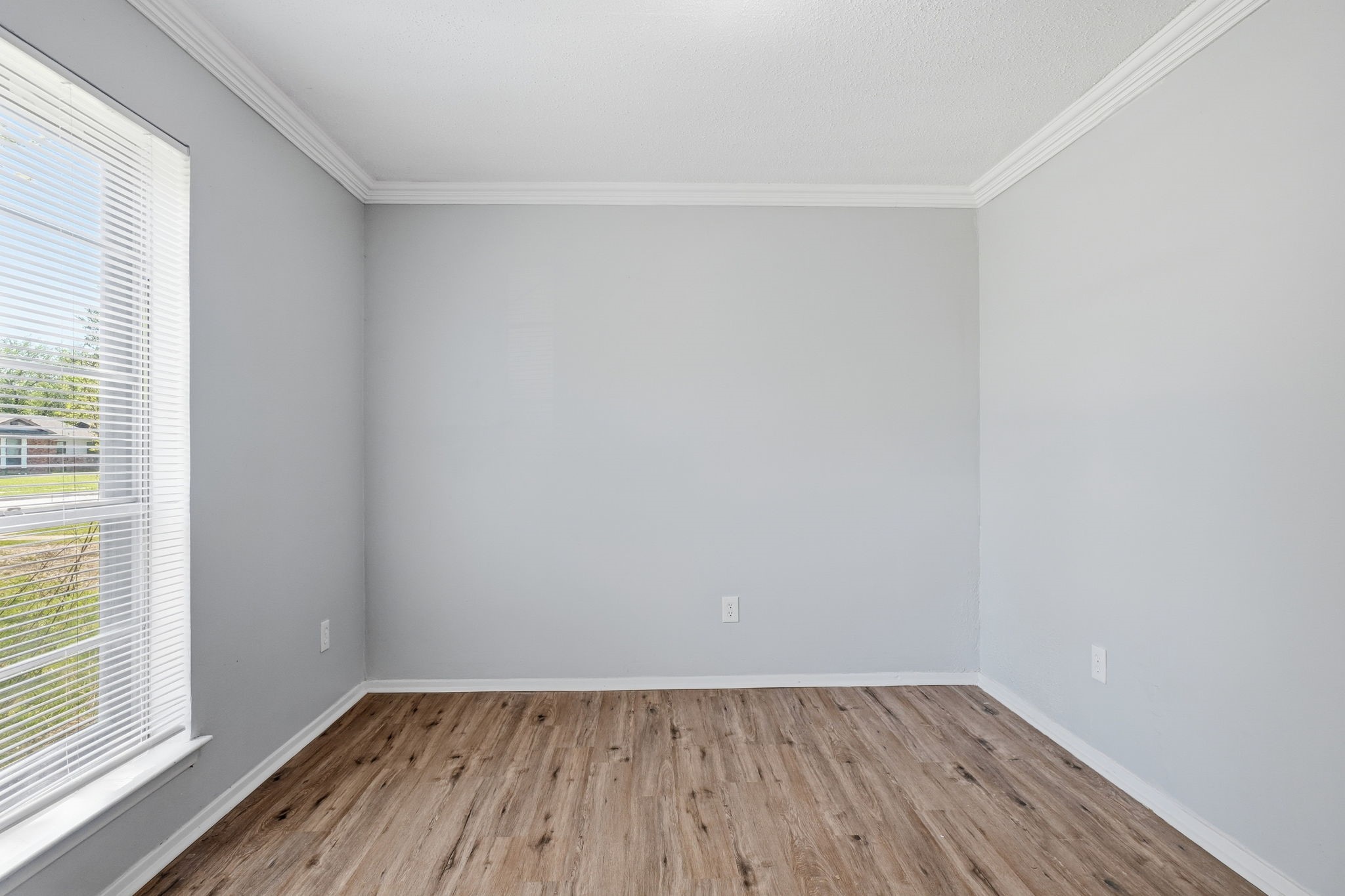 1917 Aspen Lane Garland TX 75044