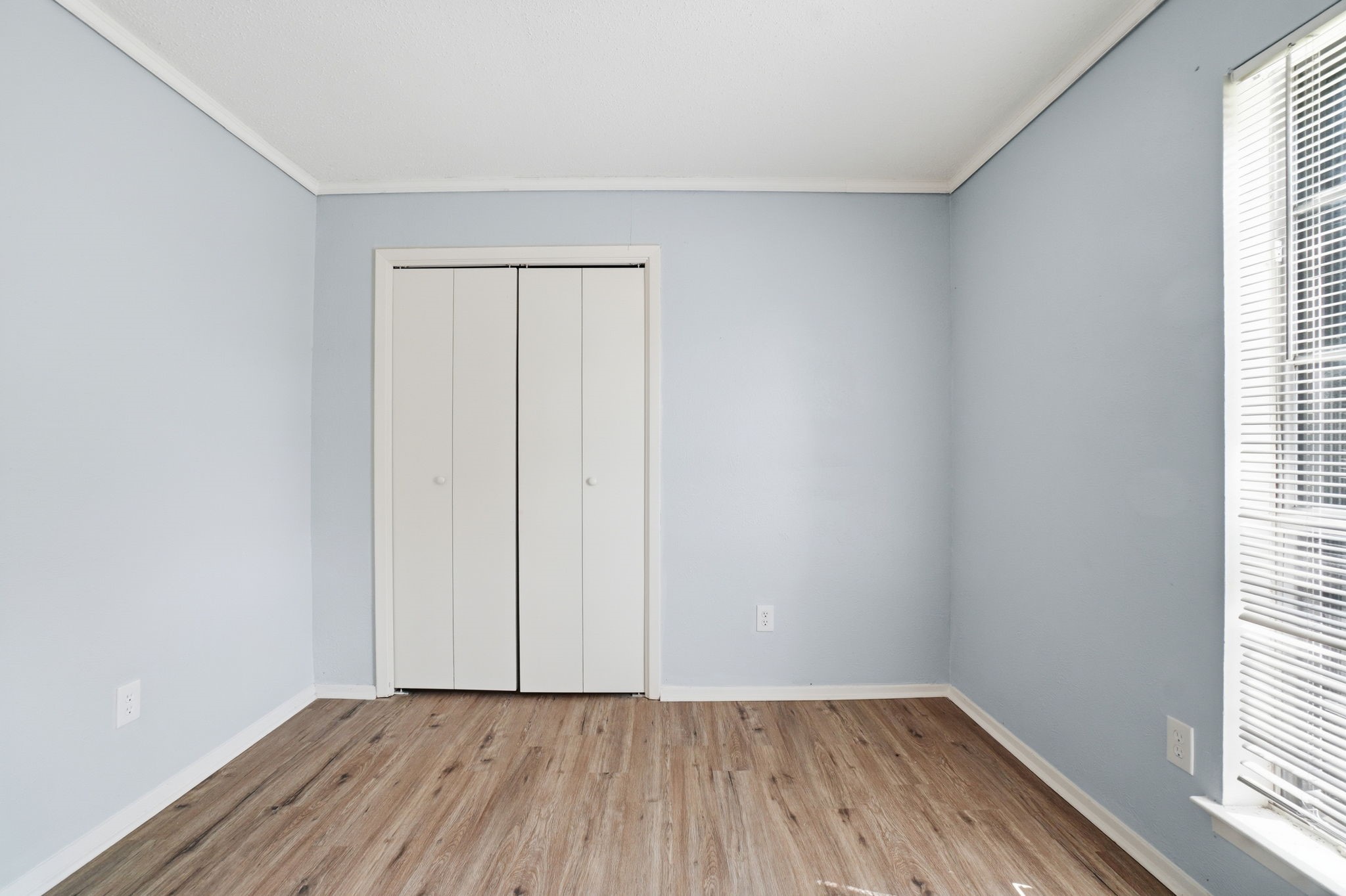 1917 Aspen Lane Garland TX 75044