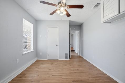 1917 Aspen Lane Garland TX 75044