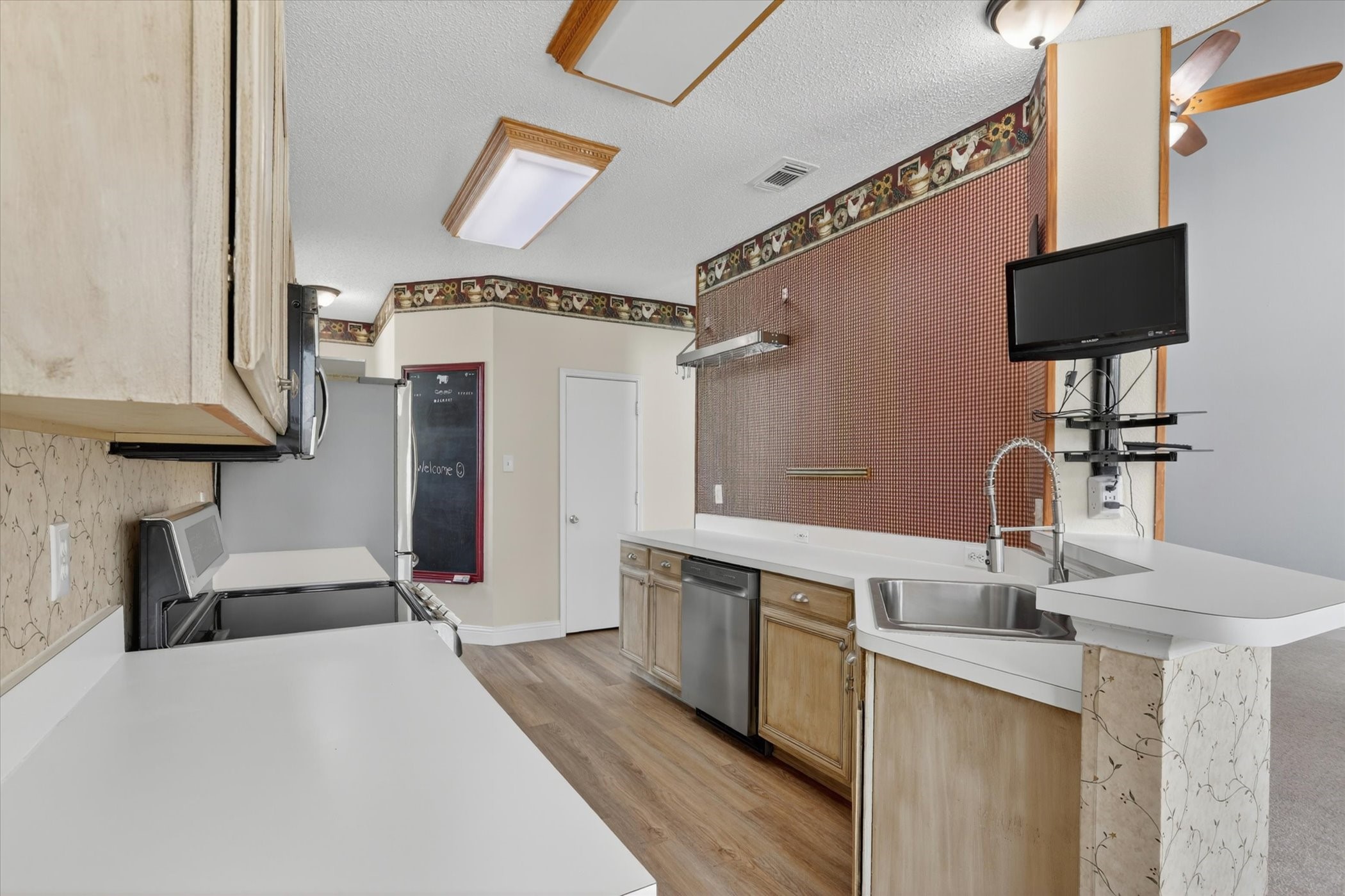 211 Milton Drive Arlington TX 76002
