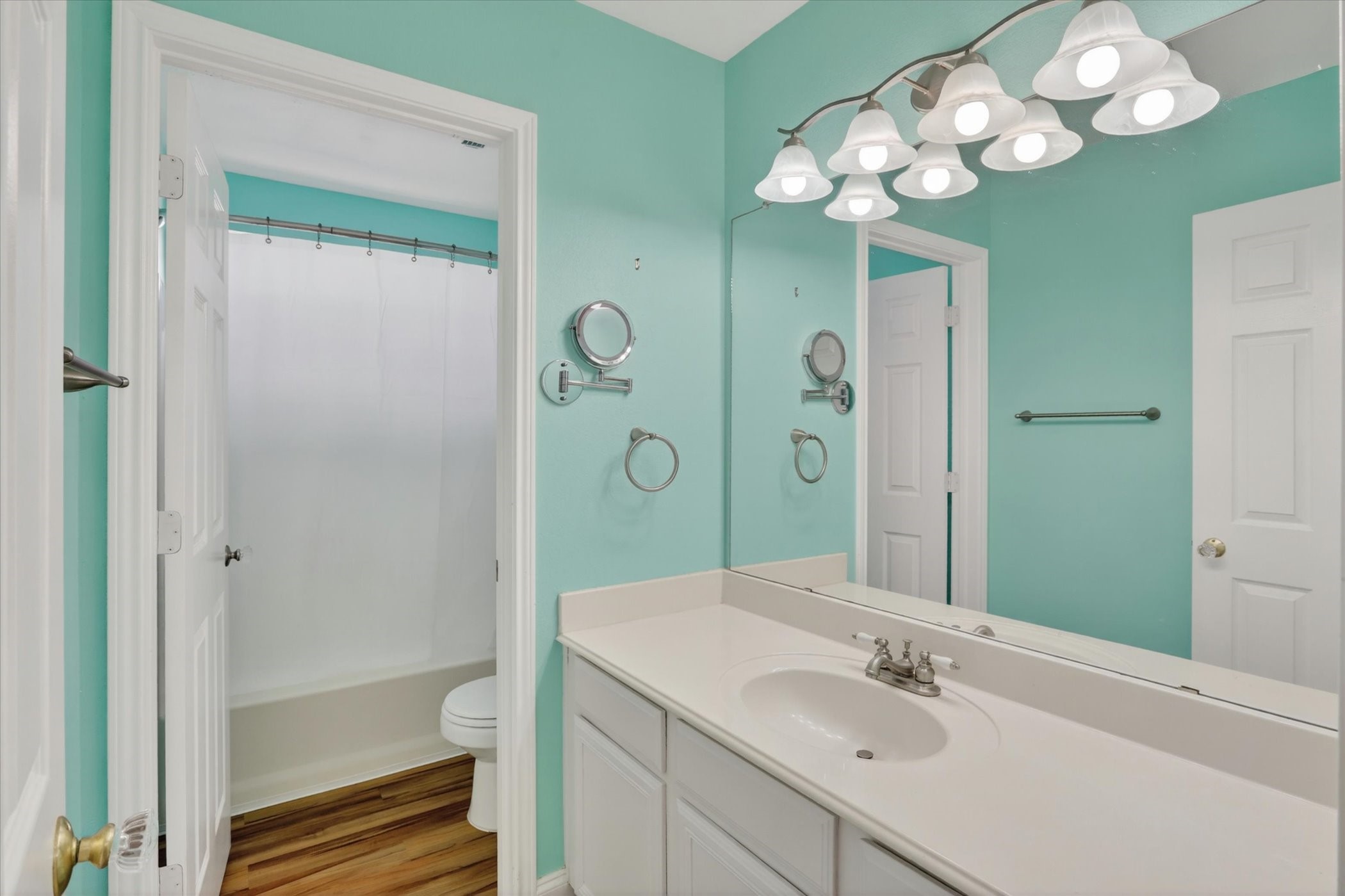 211 Milton Drive Arlington TX 76002