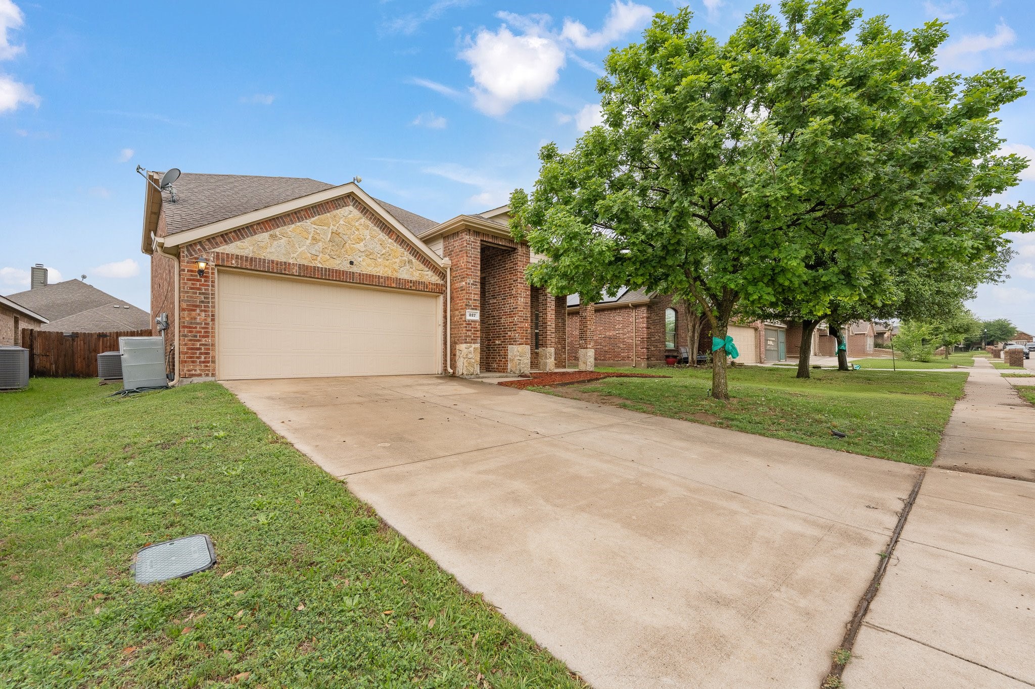 227 Old Spanish Trail Waxahachie TX 75167