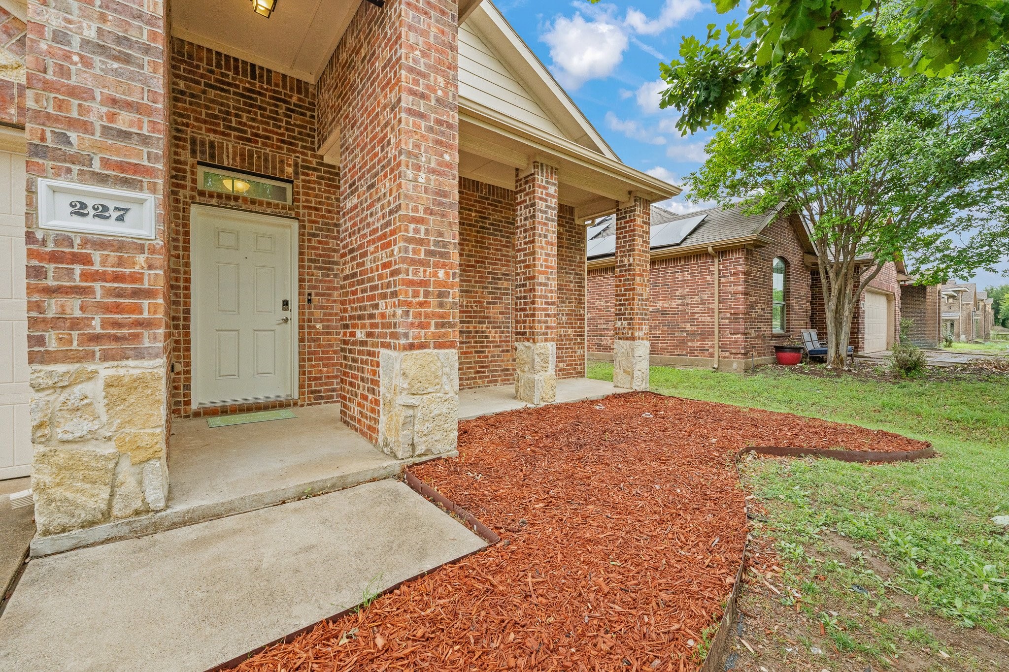 227 Old Spanish Trail Waxahachie TX 75167