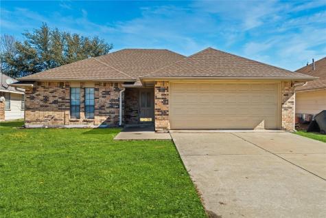 310 Bowie Street Forney TX 75126