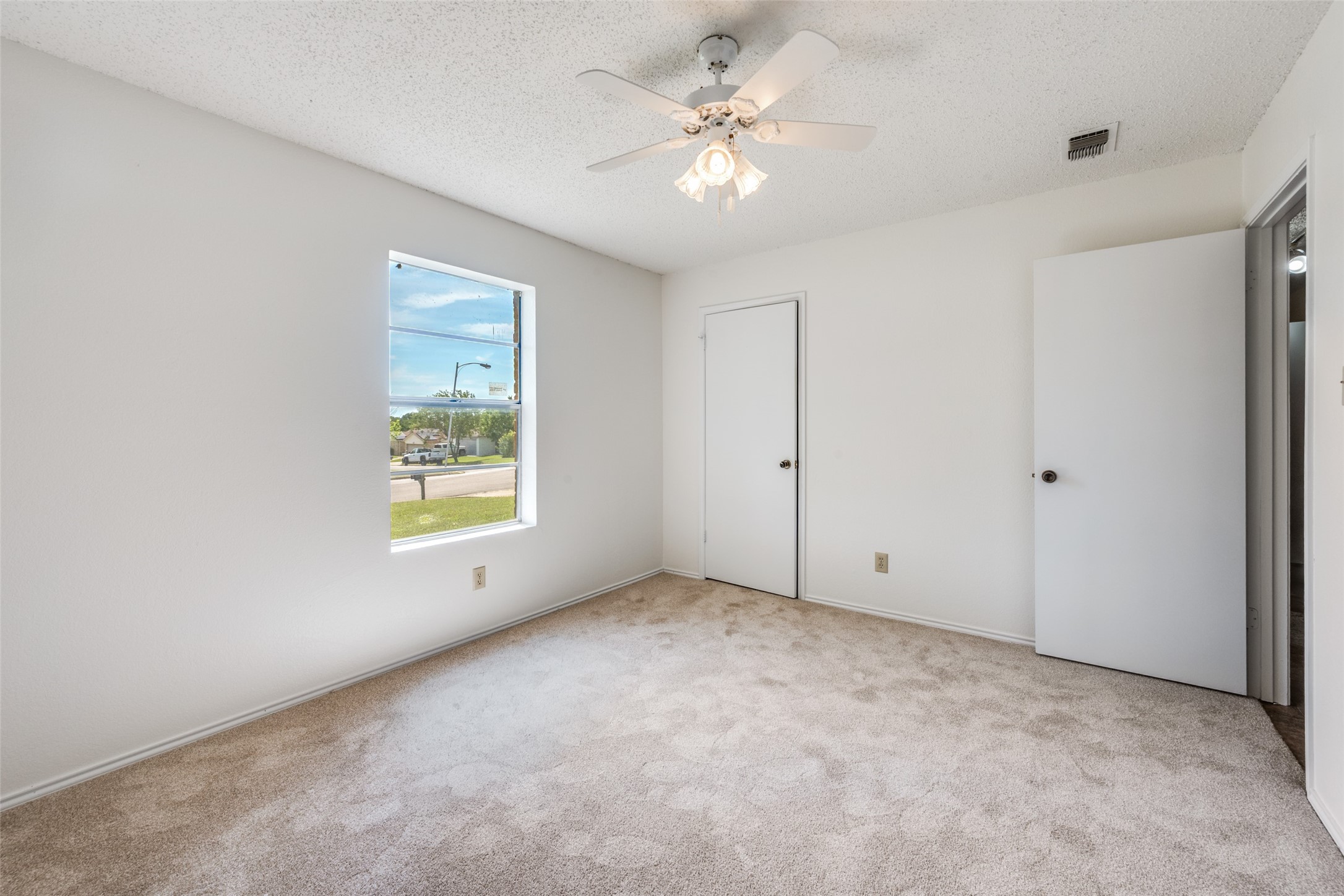 7105 Hanging Cliff Place North Richland Hills TX 76182