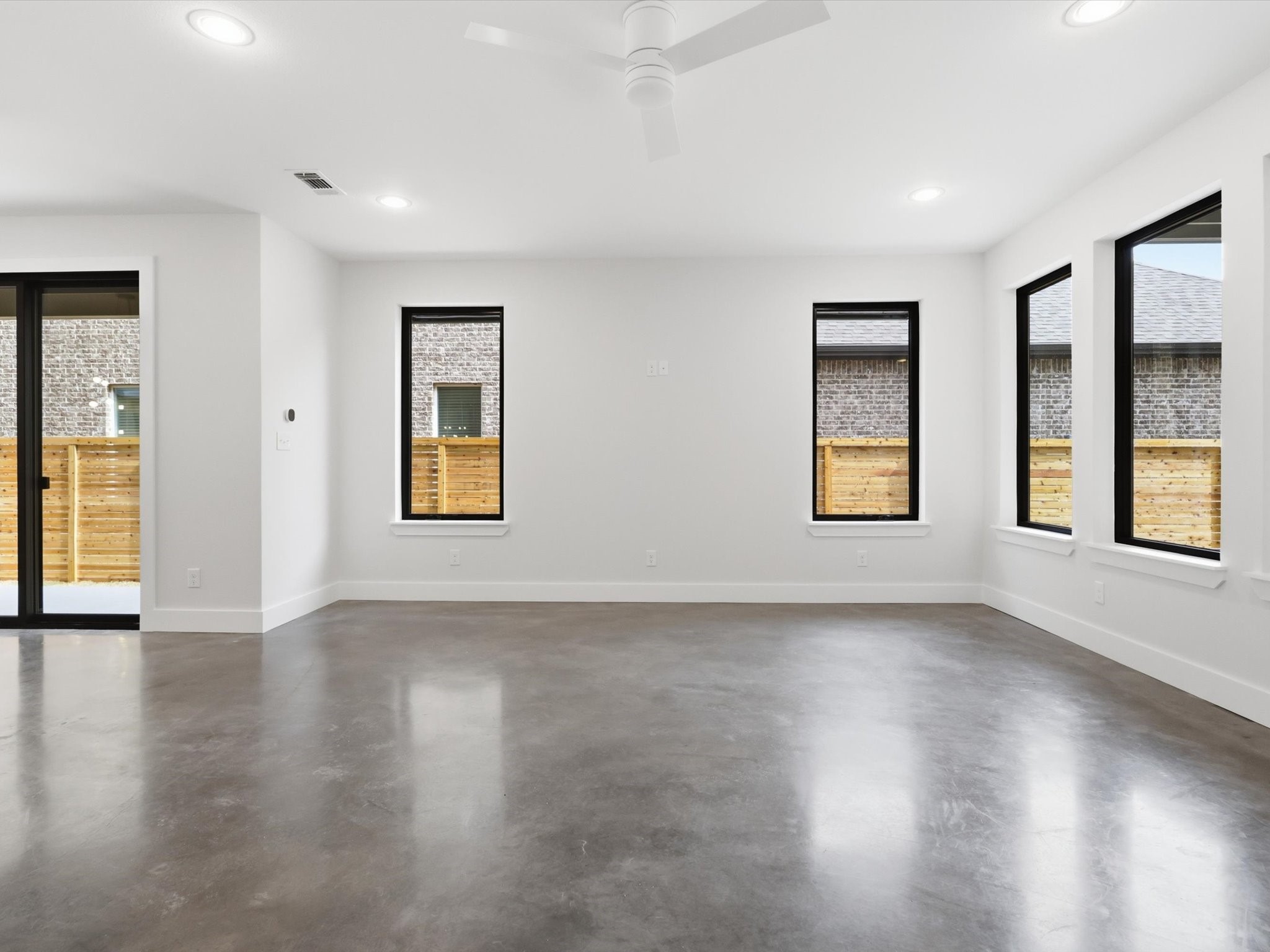 5141 Byers Avenue Fort Worth TX 76107