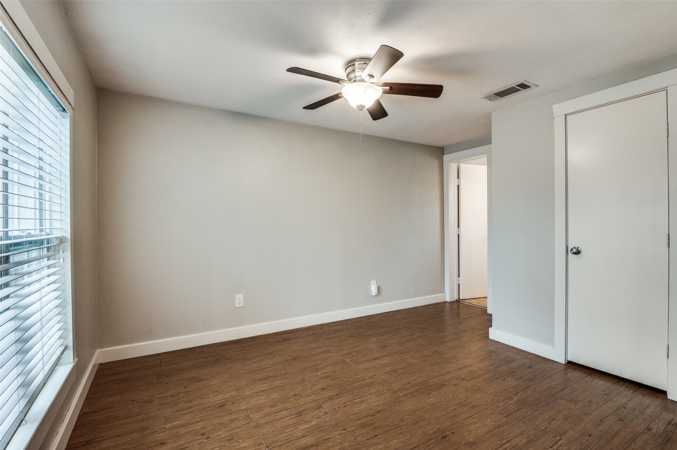 4607 Stigall Drive Dallas TX 75209