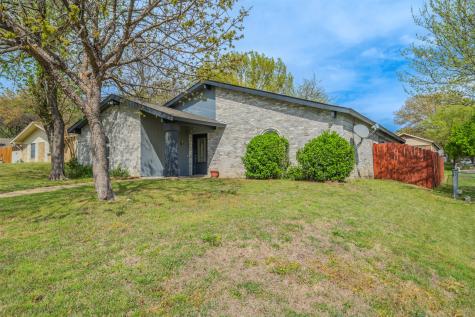 635 Southwood Court Duncanville TX 75137
