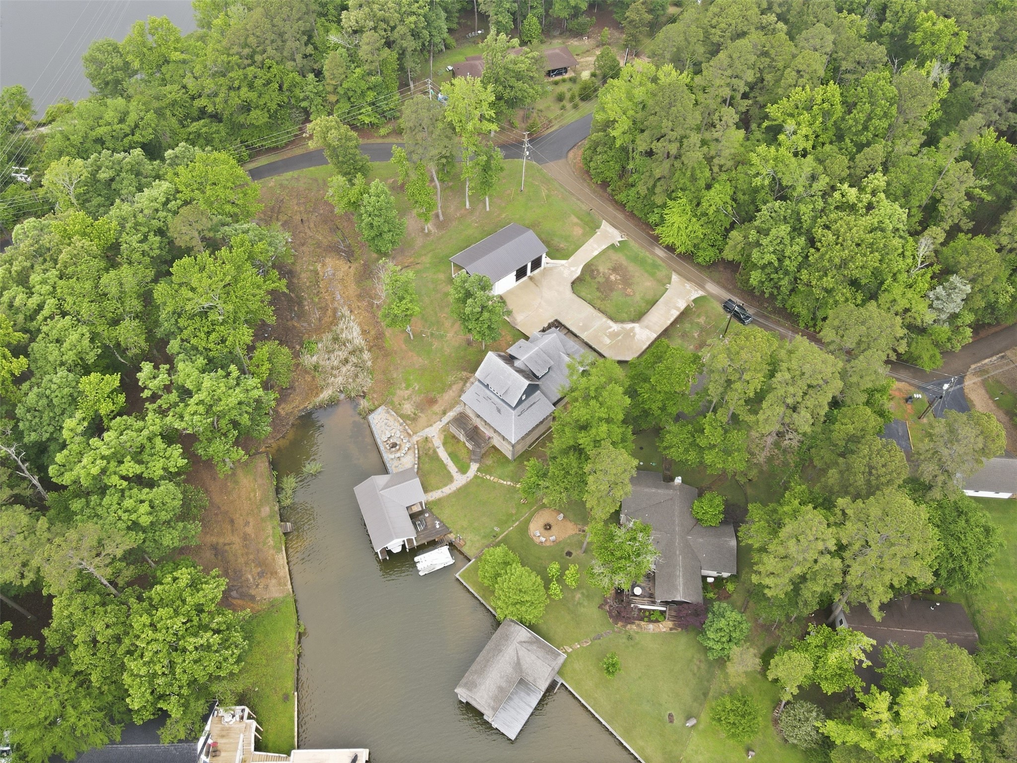 114 King Club Circle Scroggins TX 75480