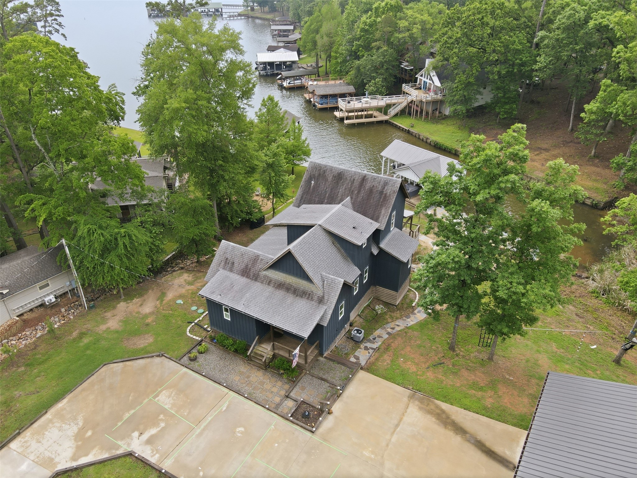 114 King Club Circle Scroggins TX 75480