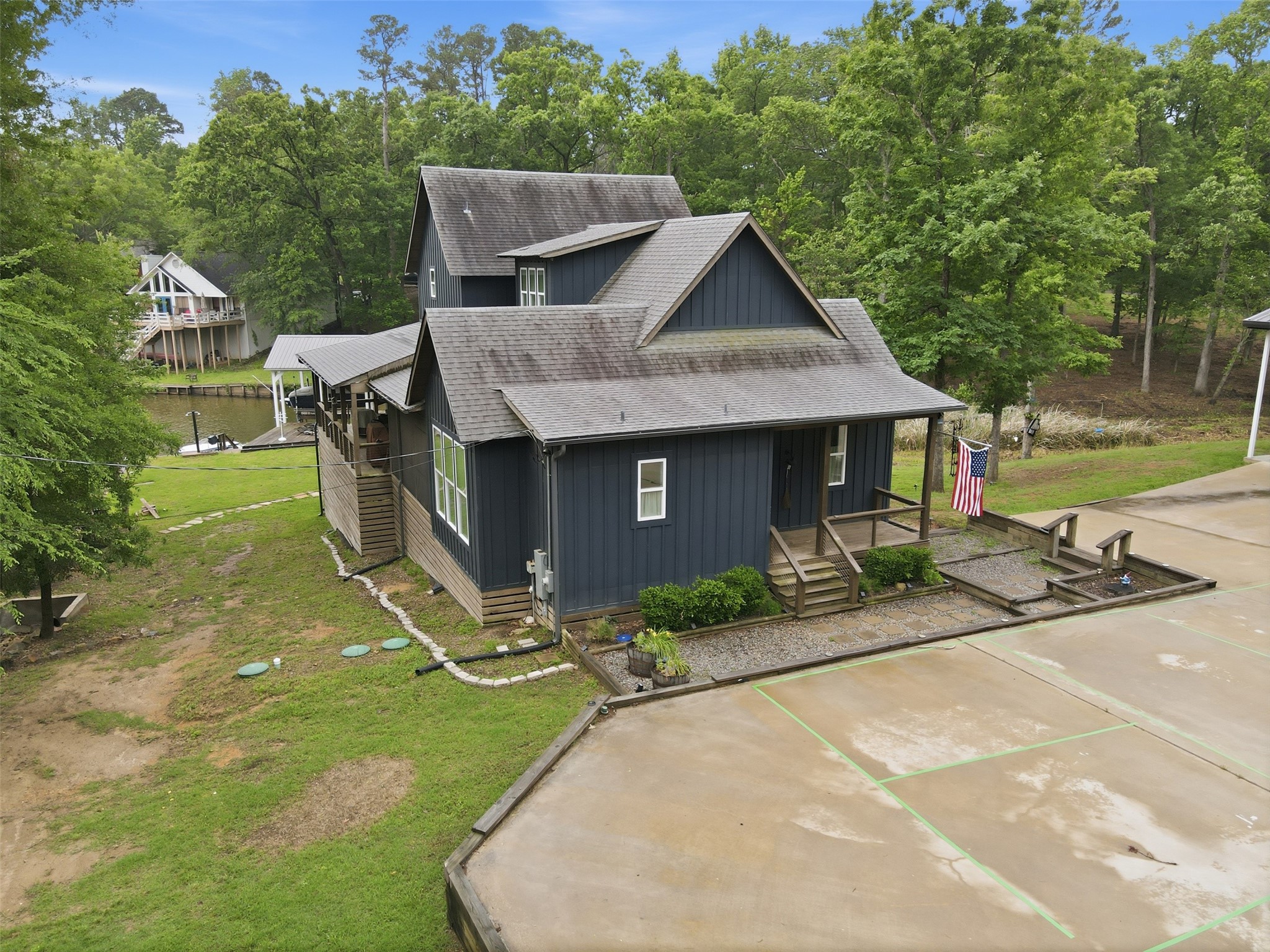 114 King Club Circle Scroggins TX 75480