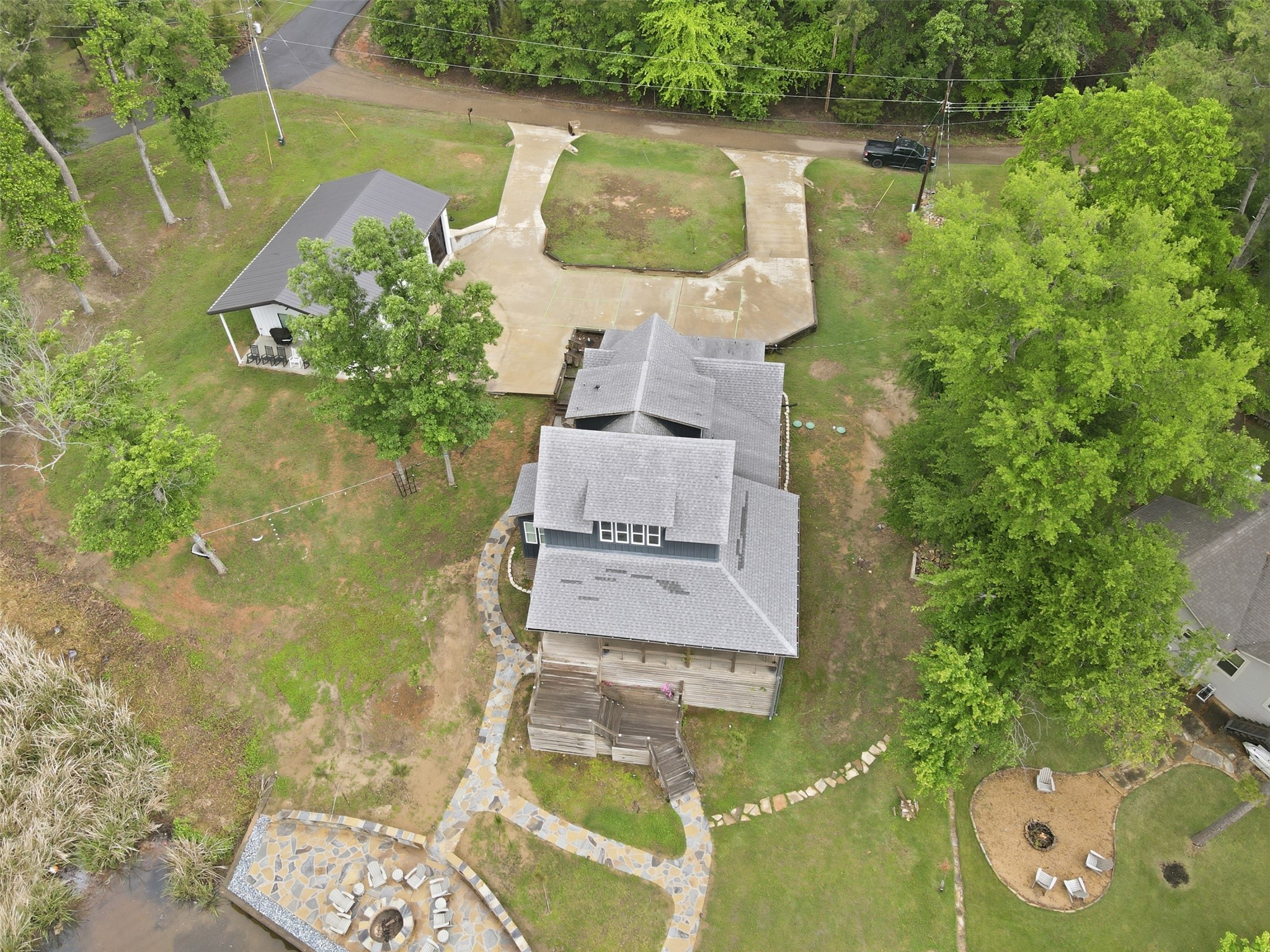 114 King Club Circle Scroggins TX 75480