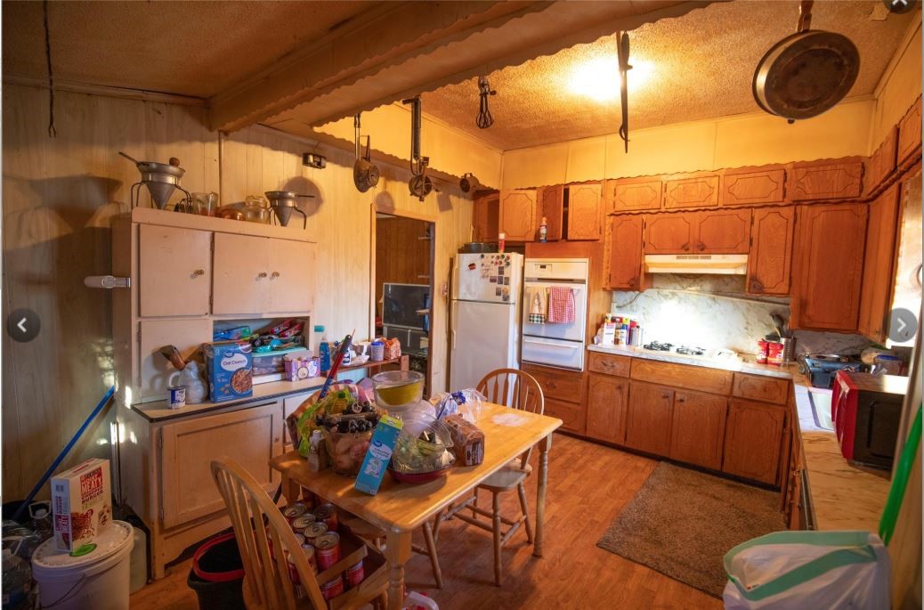 307 W Spruce Street Whitewright TX 75491