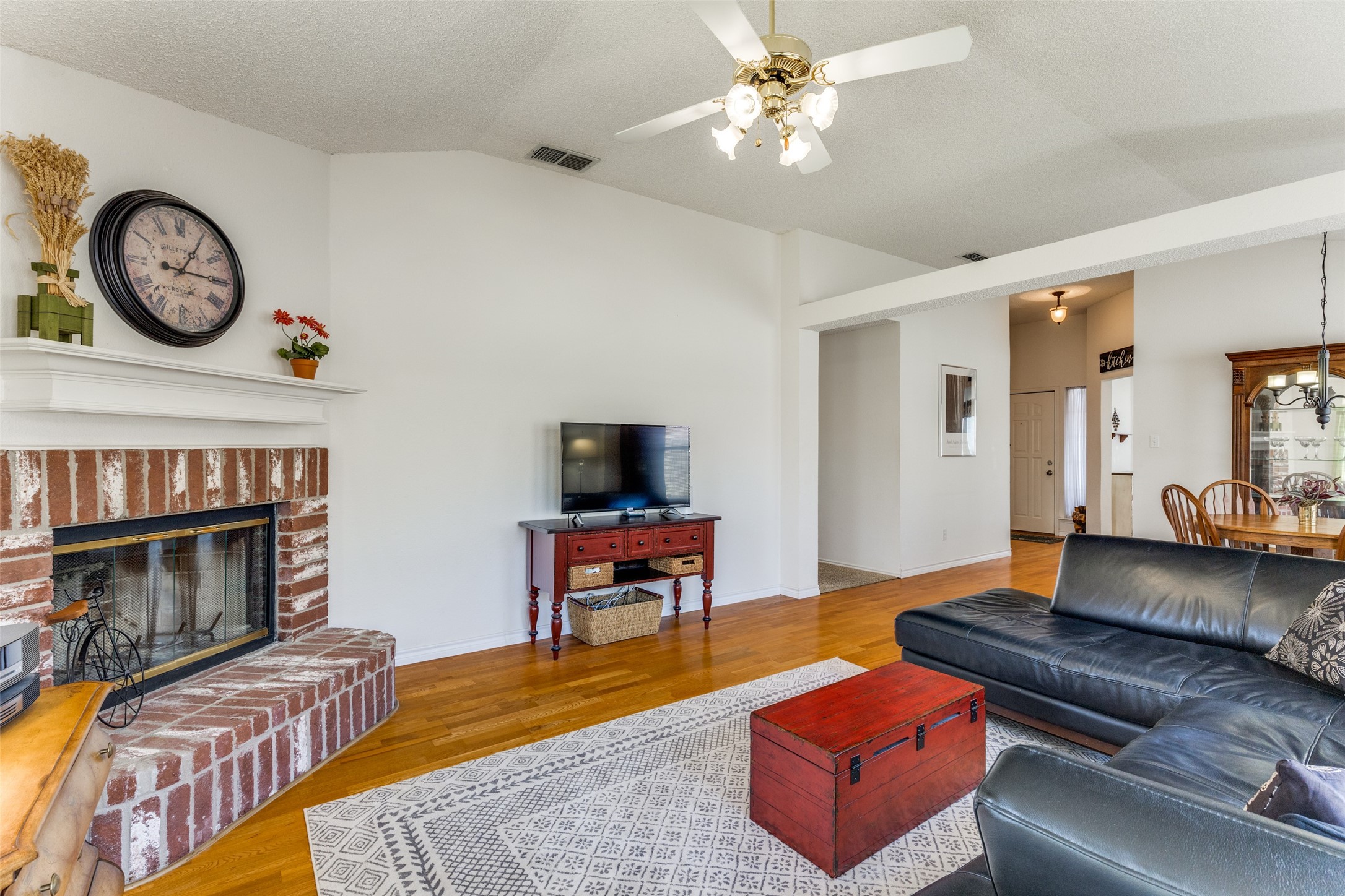 8100 Iris Circle Fort Worth TX 76137