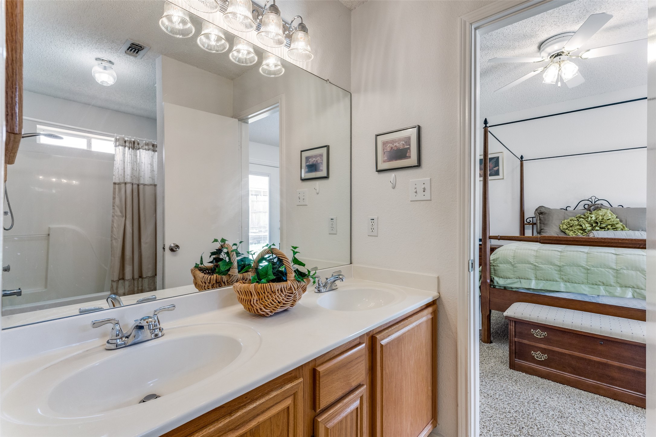 8100 Iris Circle Fort Worth TX 76137