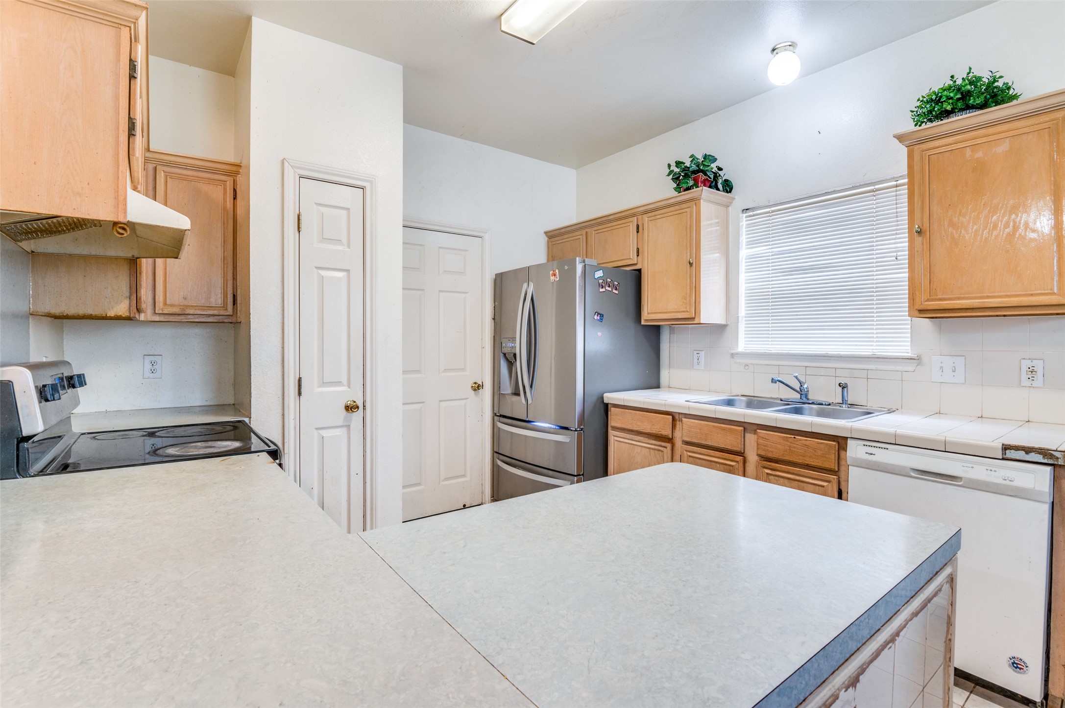 2839 Meadow Way Lane Dallas TX 75228