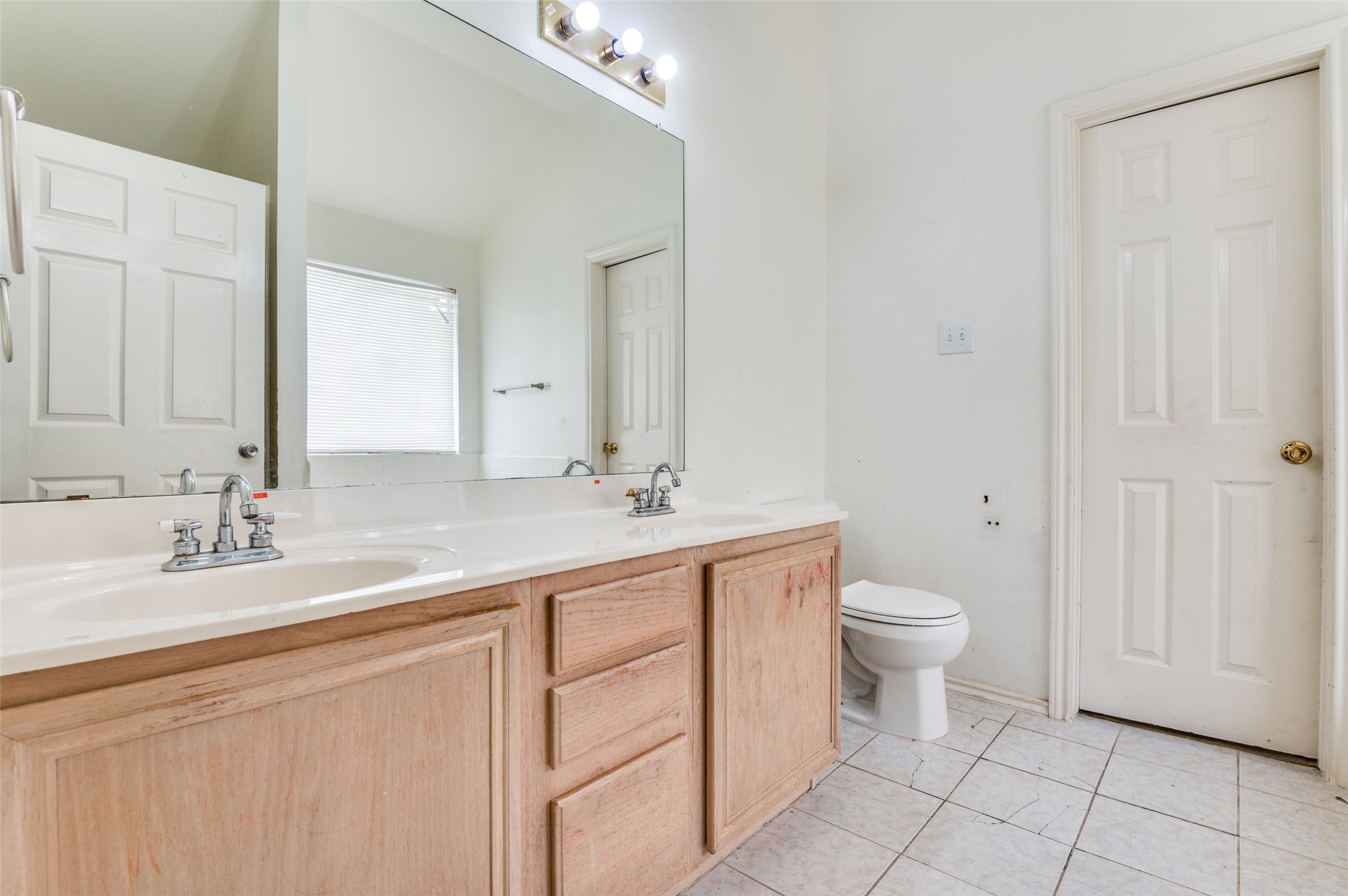 2839 Meadow Way Lane Dallas TX 75228