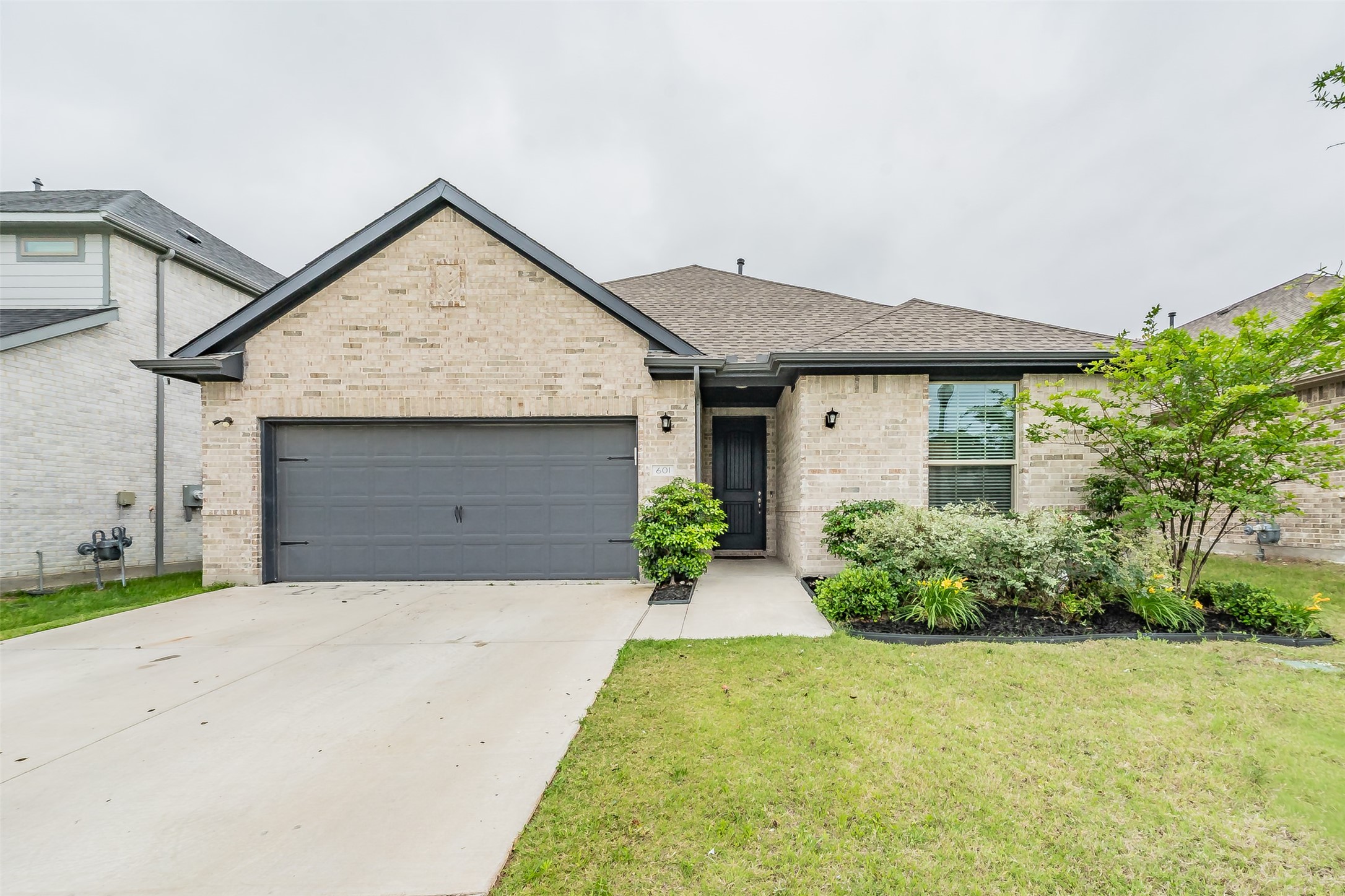 601 Bethpage Drive Red Oak TX 75154