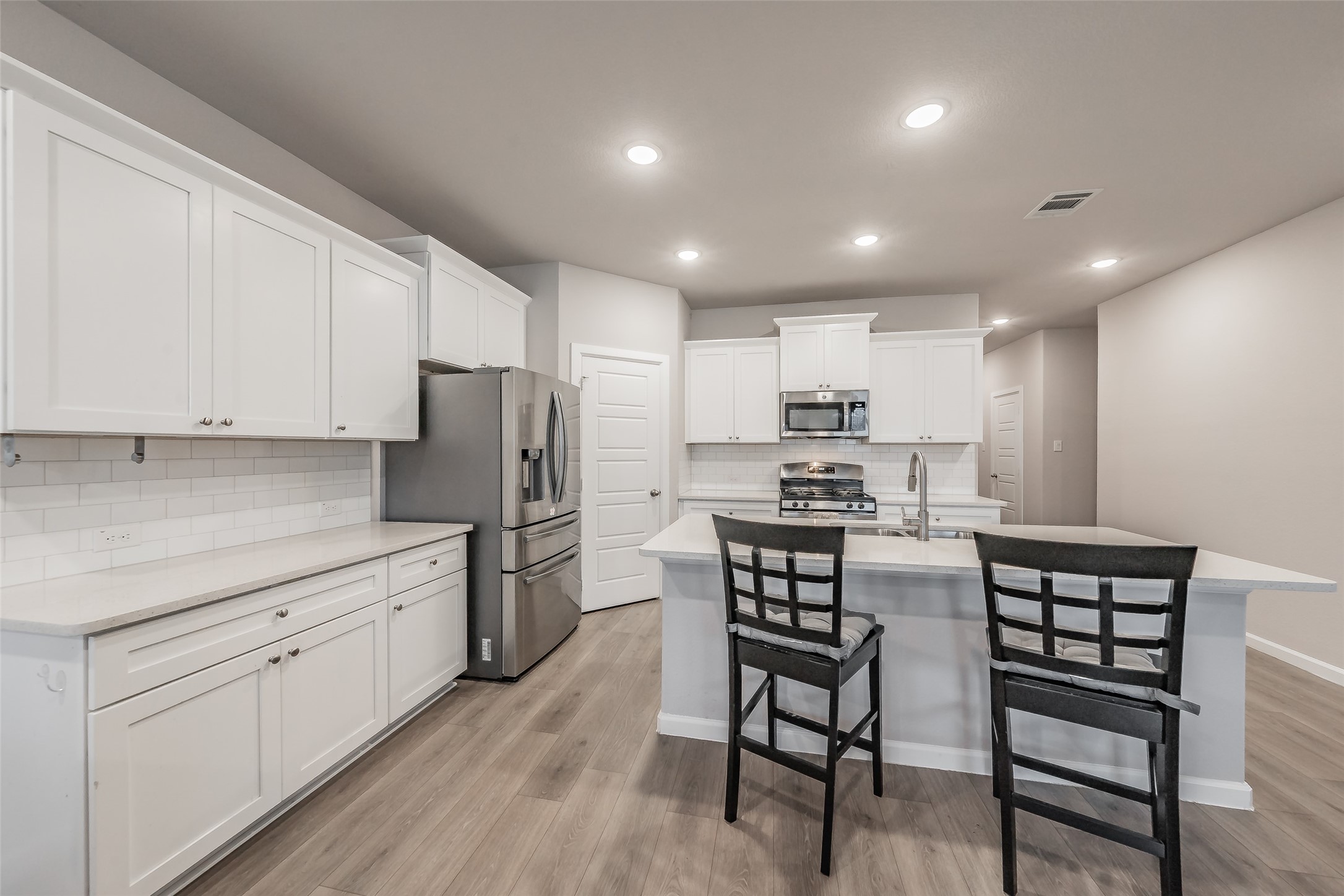 601 Bethpage Drive Red Oak TX 75154