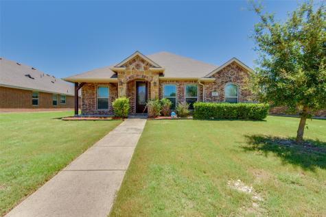 112 Cambridge Street Waxahachie TX 75165