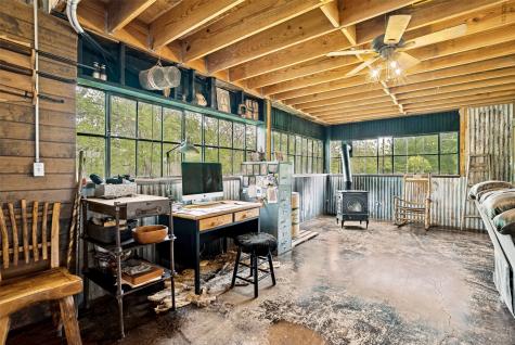 4608 Highway 1689 Sidney TX 76474