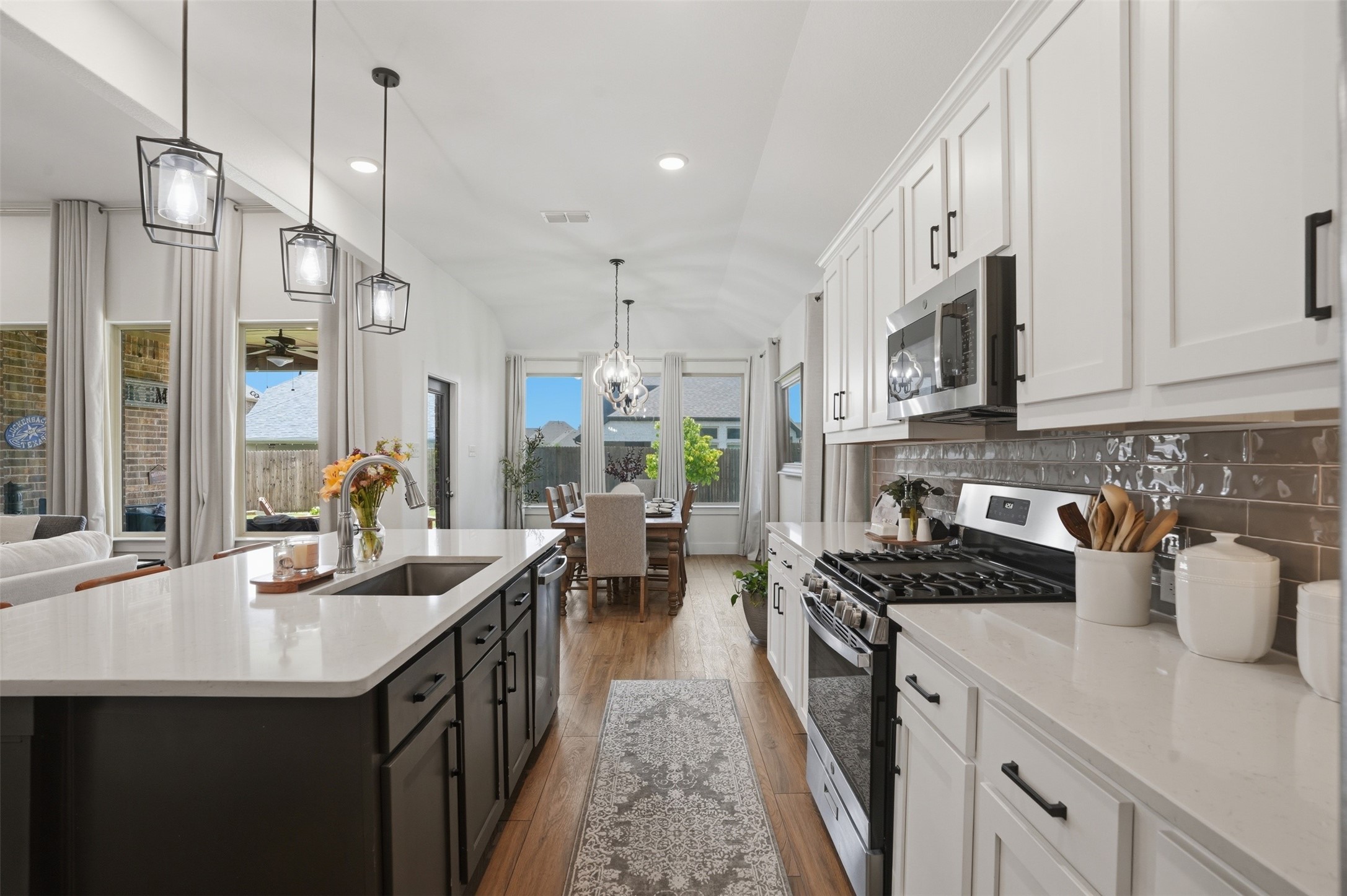 552 Taylor Drive Rockwall TX 75087