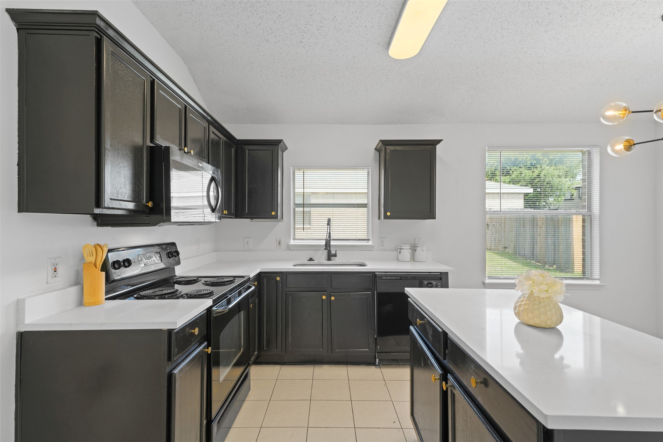238 Fordham Drive Glenn Heights TX 75154