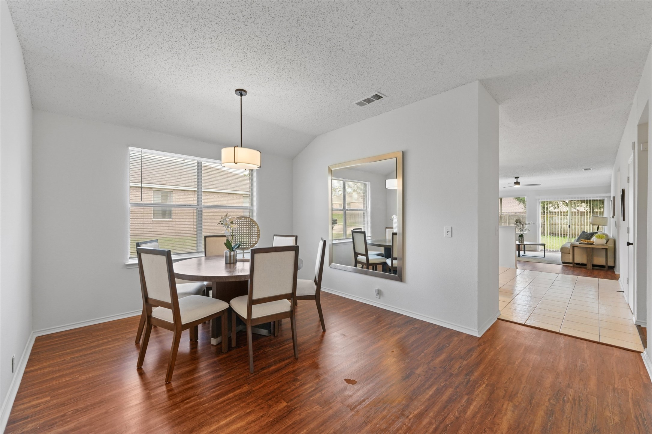 238 Fordham Drive Glenn Heights TX 75154