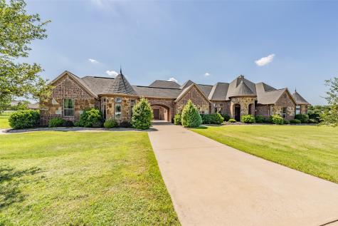 112 Diamond Rose Drive Burleson TX 76028