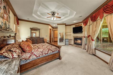 112 Diamond Rose Drive Burleson TX 76028