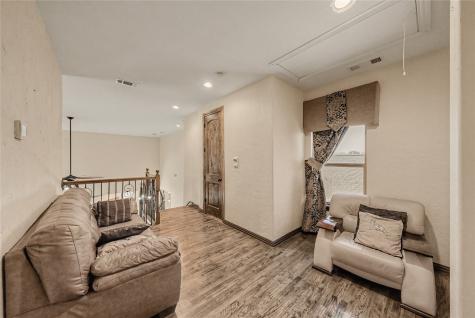 112 Diamond Rose Drive Burleson TX 76028