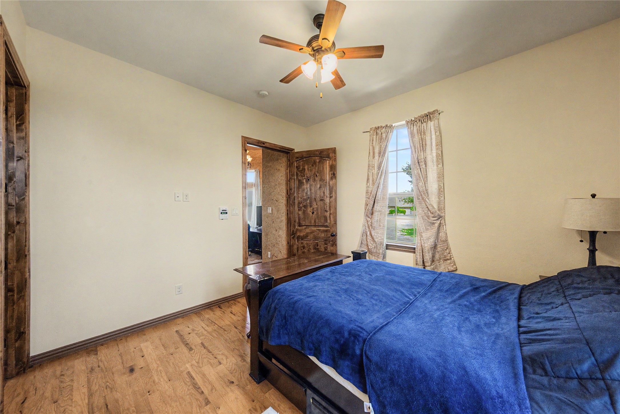 112 Diamond Rose Drive Burleson TX 76028