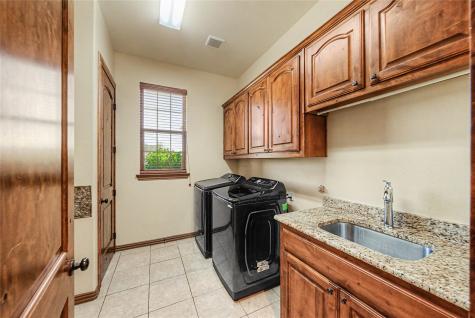 112 Diamond Rose Drive Burleson TX 76028