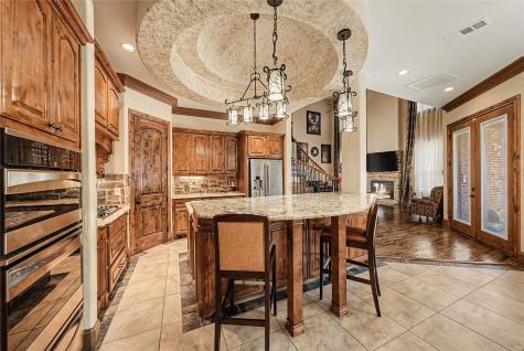 112 Diamond Rose Drive Burleson TX 76028