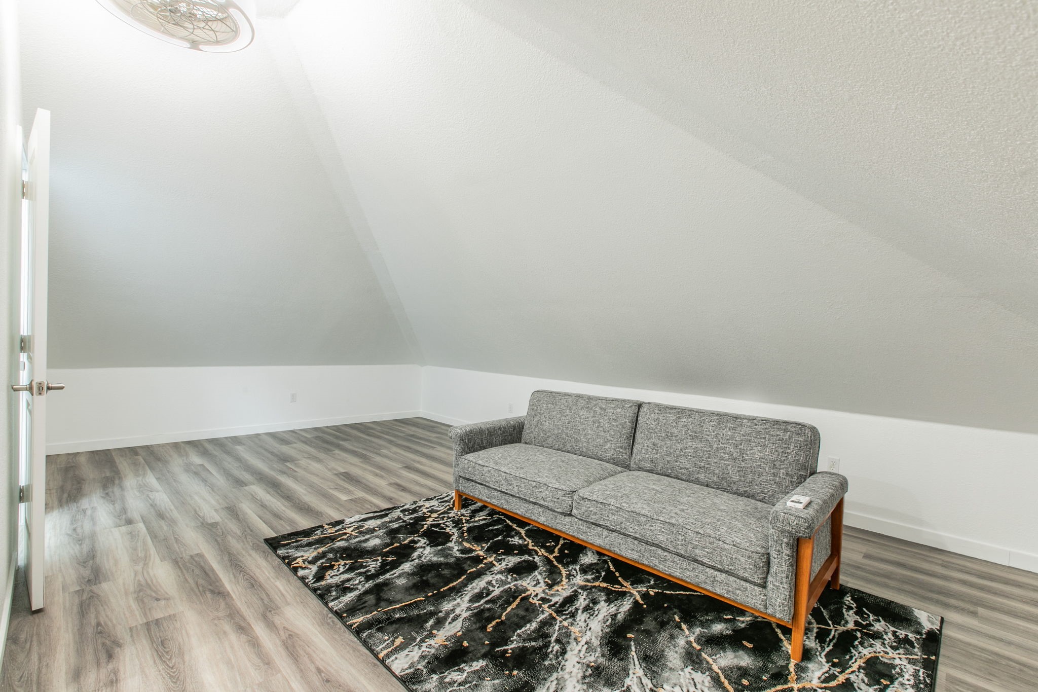 1925 Glenbrook Court Bedford TX 76021