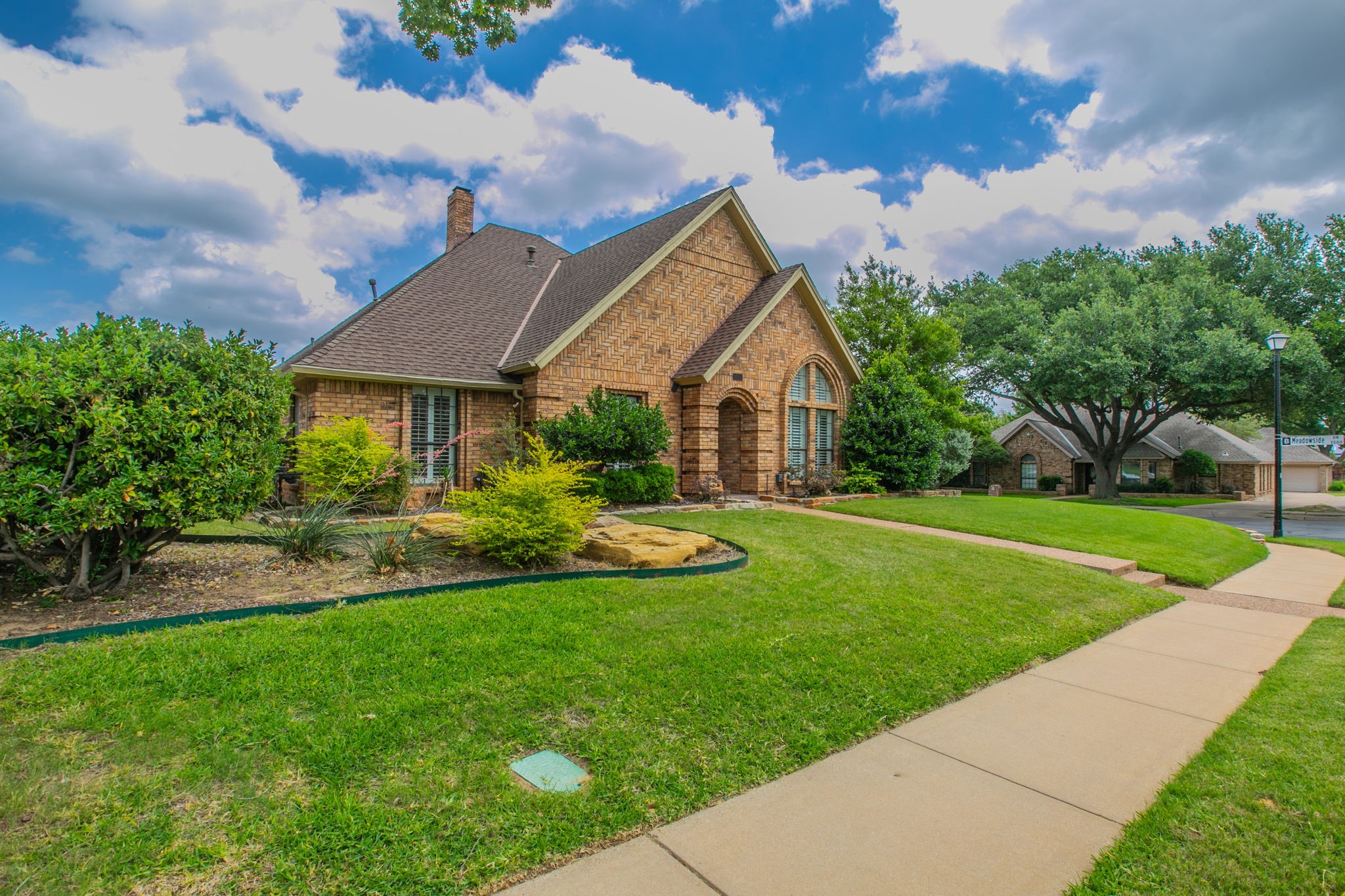 1925 Glenbrook Court Bedford TX 76021