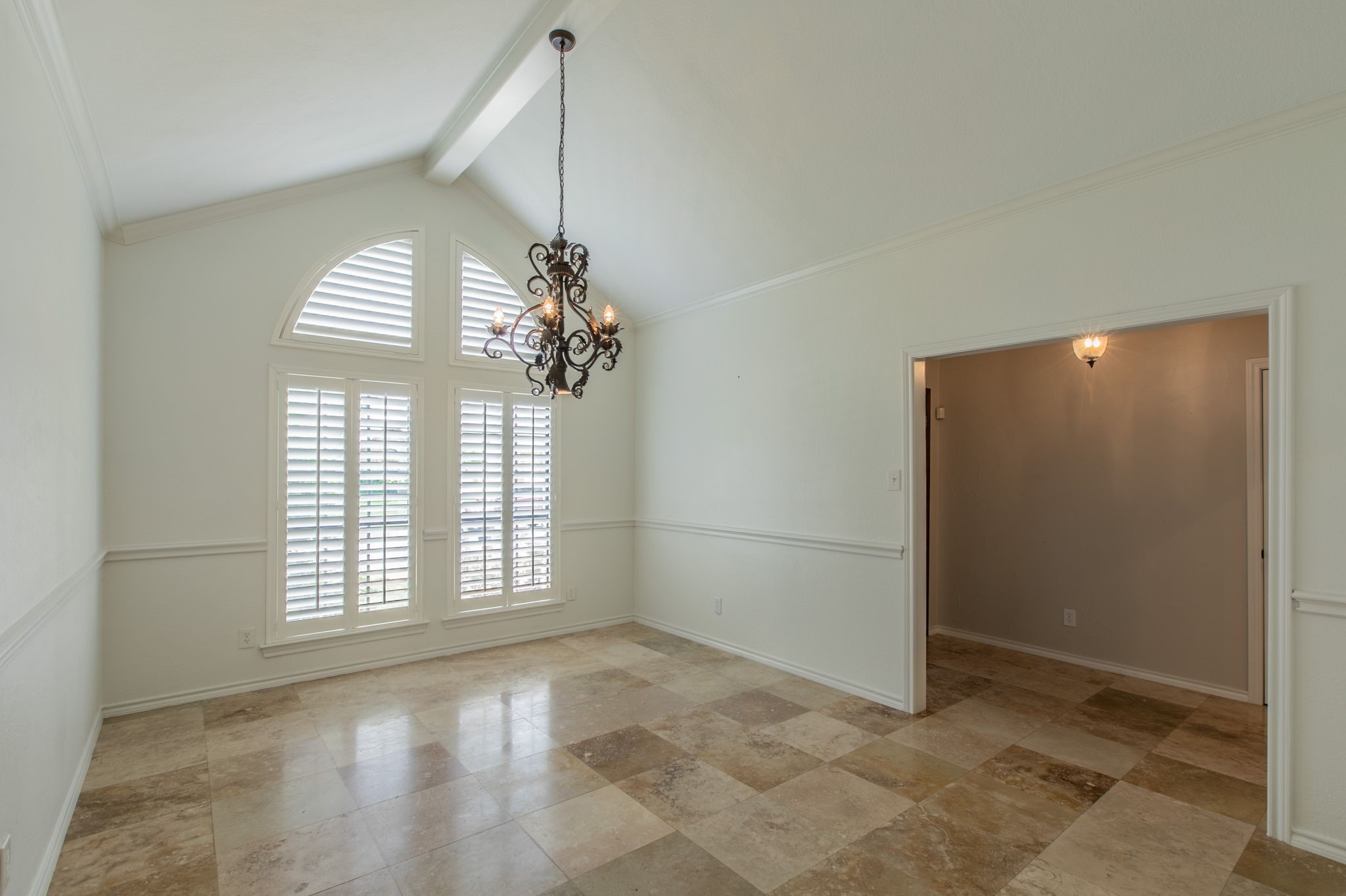 1925 Glenbrook Court Bedford TX 76021