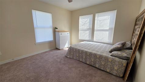 805 Adkins Street Bowie TX 76230