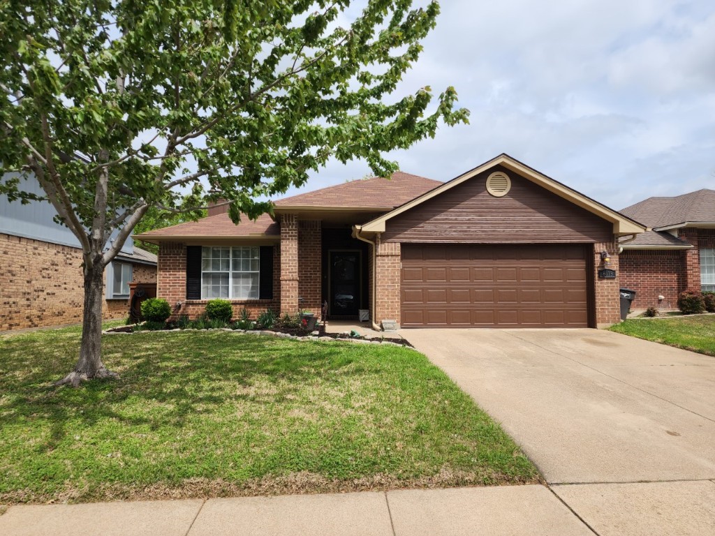 8613 Brushy Creek Trail Fort Worth TX 76118