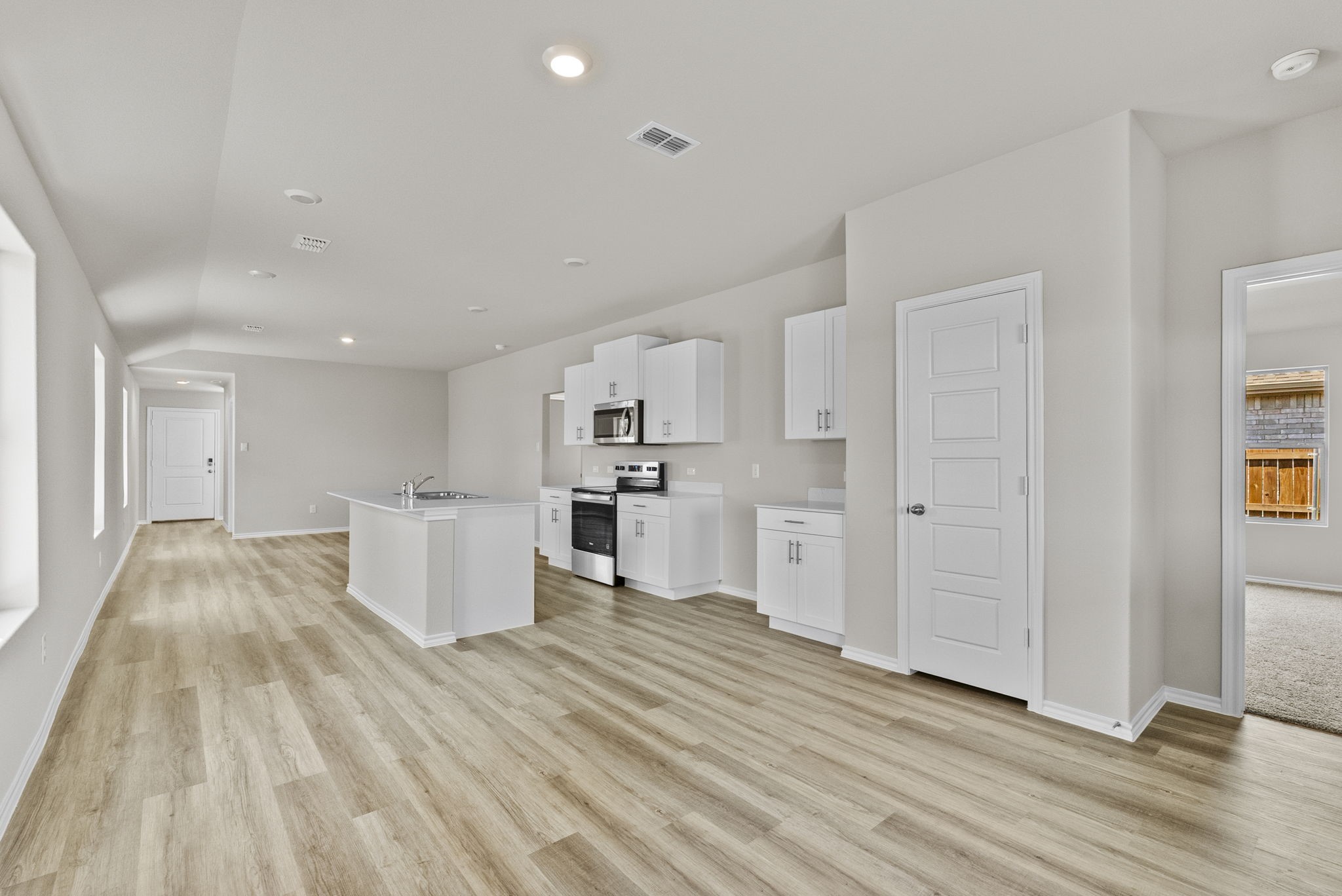 504 Marsh Street Cleburne TX 76033