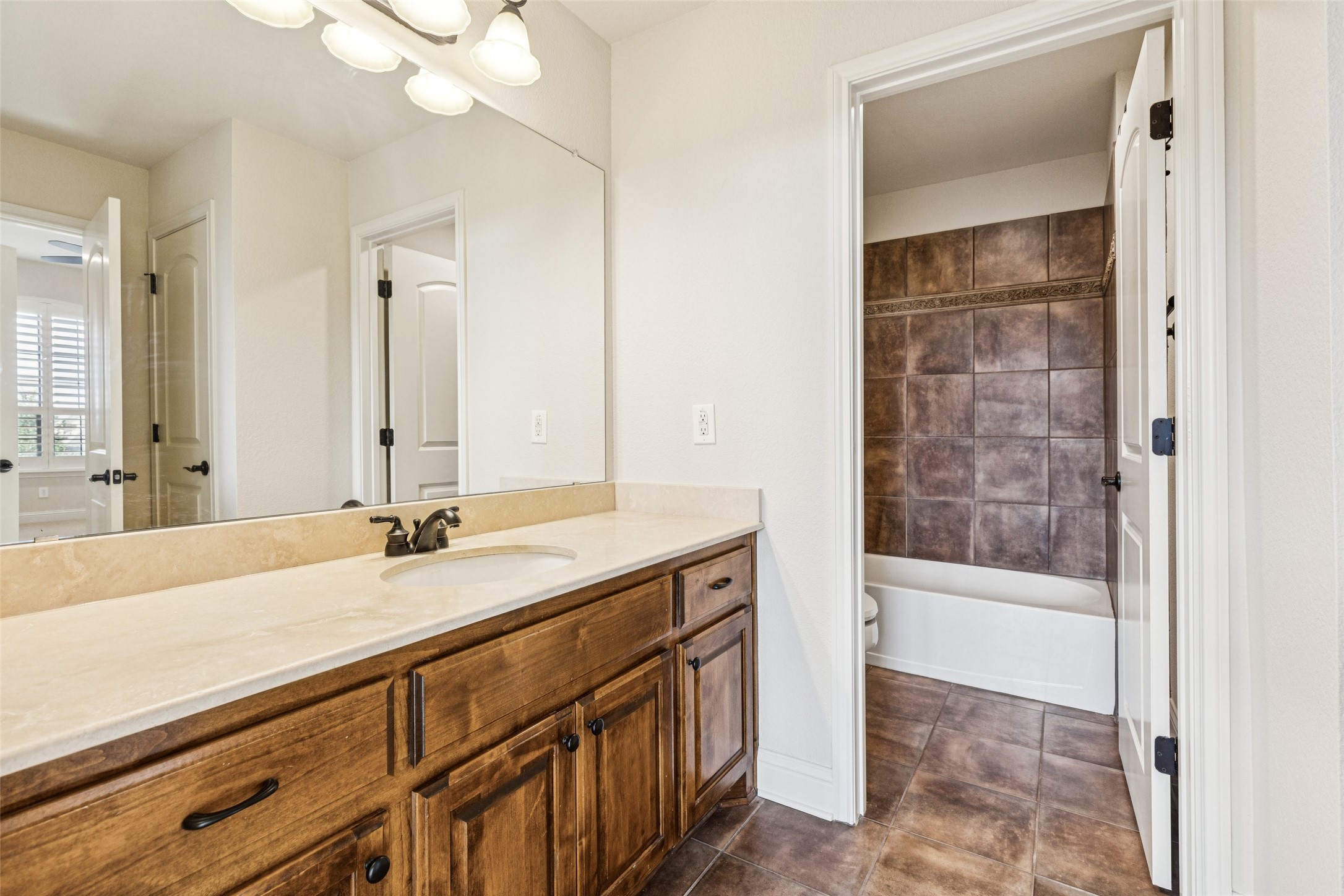 2304 Top Rail Lane Southlake TX 76092