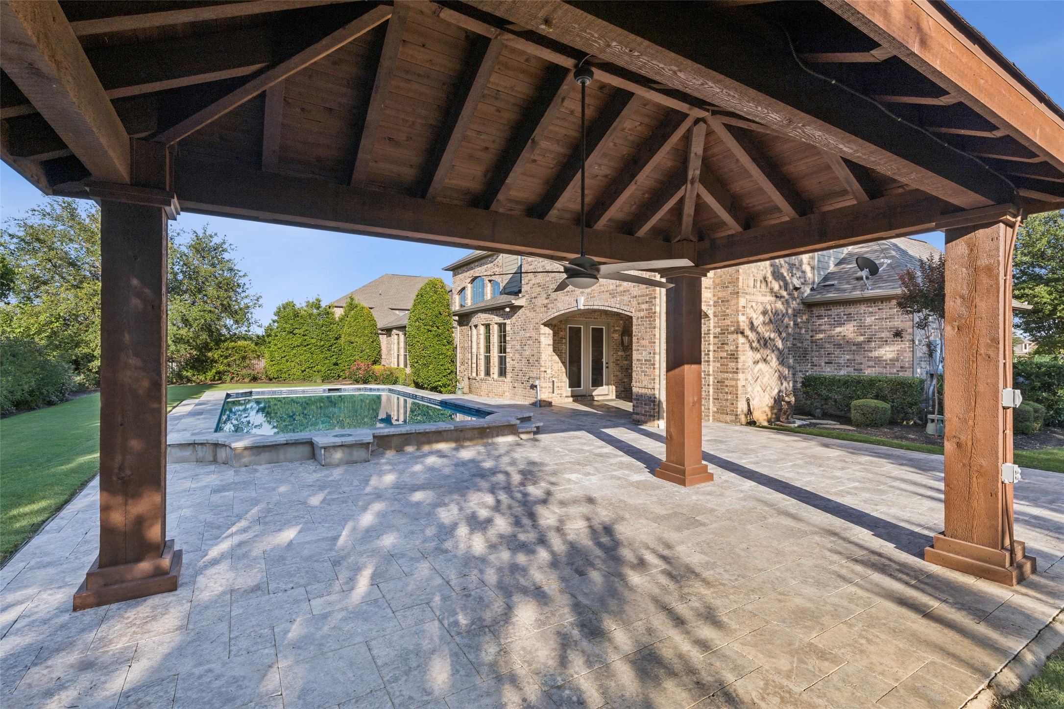2304 Top Rail Lane Southlake TX 76092
