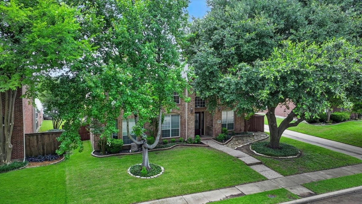 402 Montclair Drive Allen TX 75013