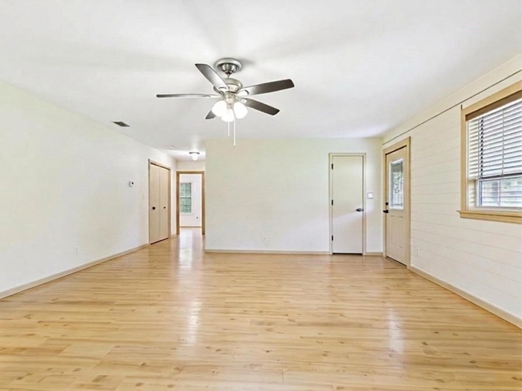 3221 Bandera Street Athens TX 75752