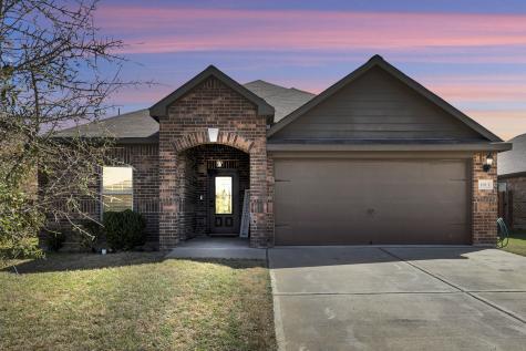 1813 Golden Gate Drive Crowley TX 76036