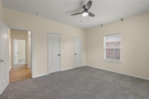 836 W 8th Street Dallas TX 75208