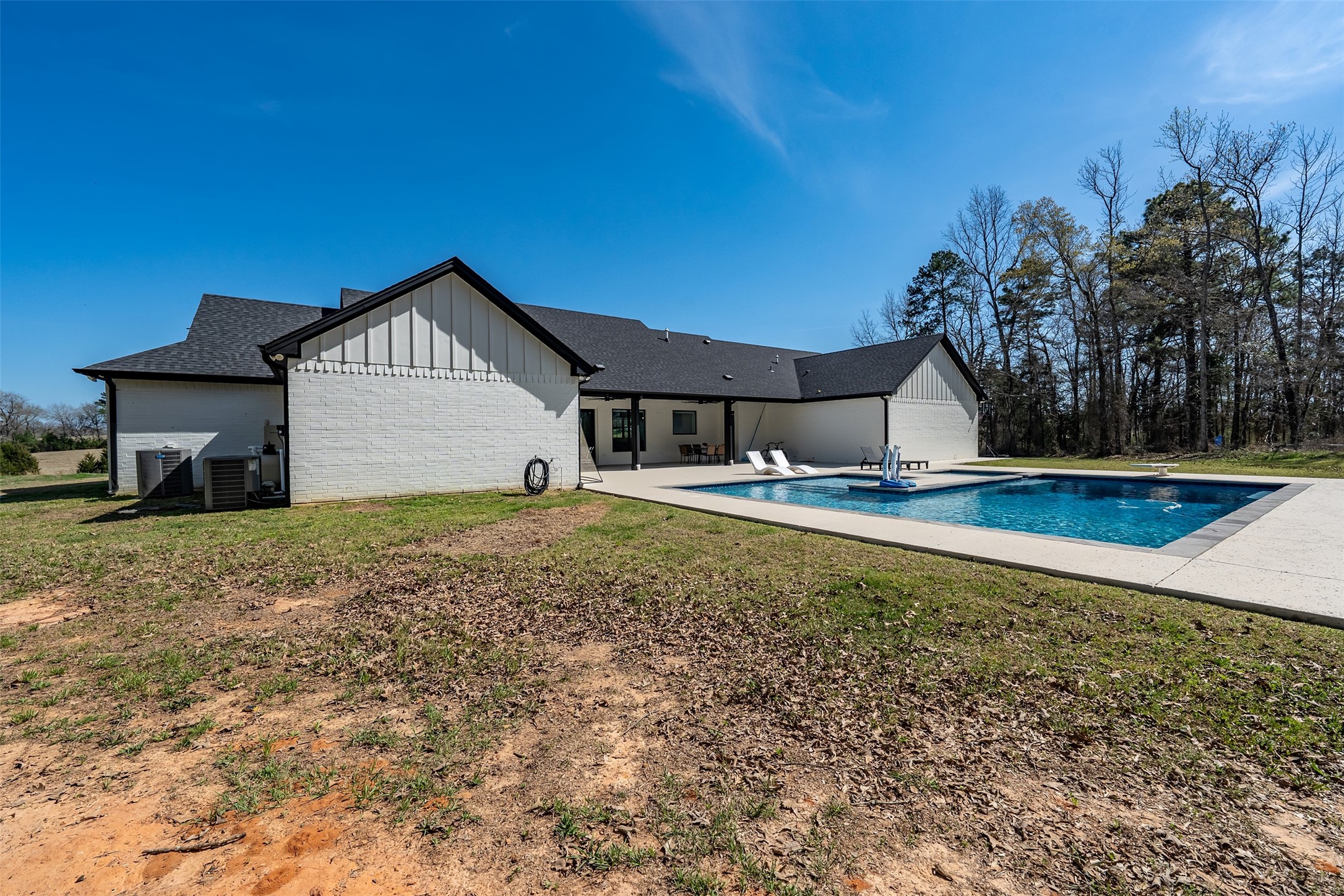 192 Cr 4707 Troup TX 75789