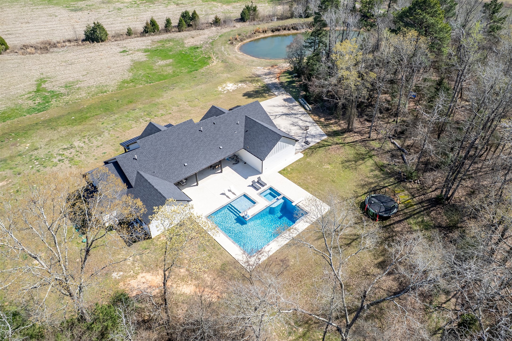 192 Cr 4707 Troup TX 75789