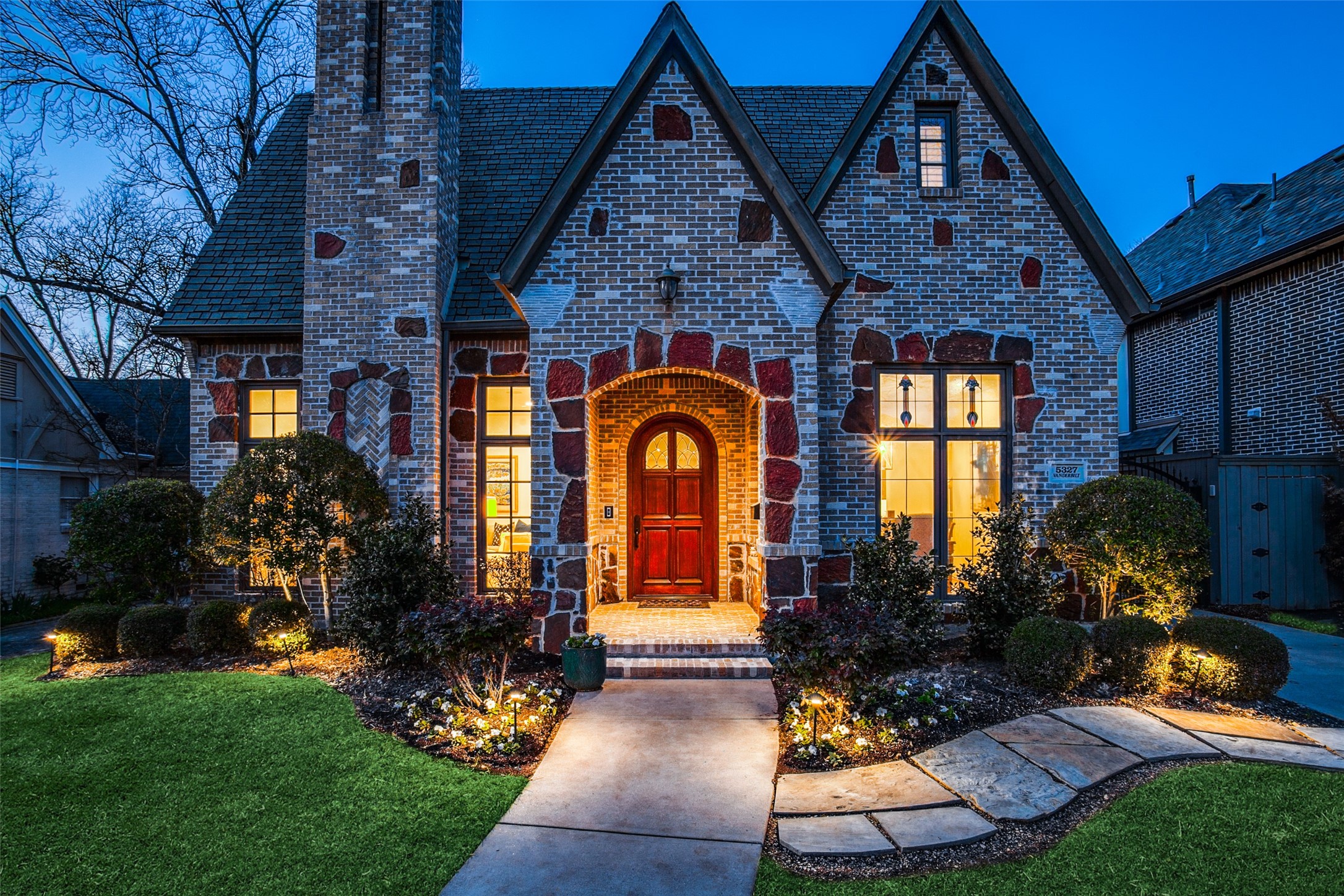 5327 Vanderbilt Avenue Dallas TX 75206